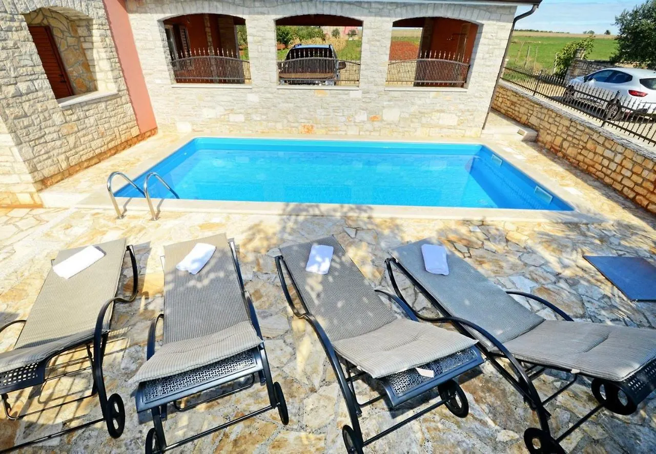Villa Bianca Tar-Vabriga