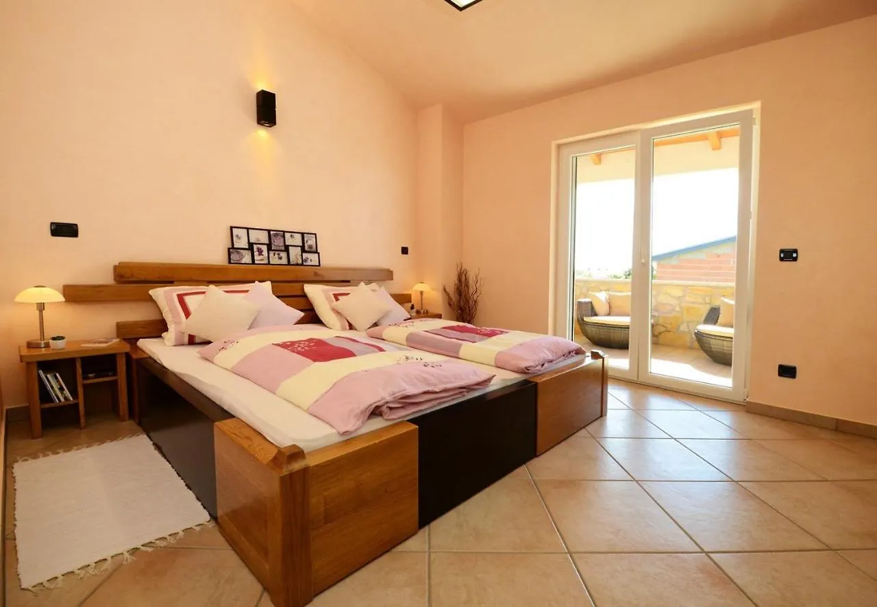 Villa Bianca Tar-Vabriga